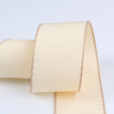 10mm-38mm 꿰매진 폴리에스터 거시 곡물 리본 ISO9001 솔리드 패턴